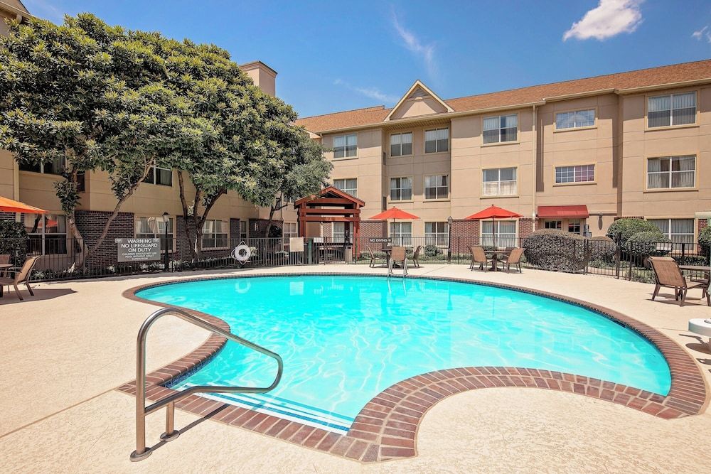 Residence Inn by Marriott Arlington 1