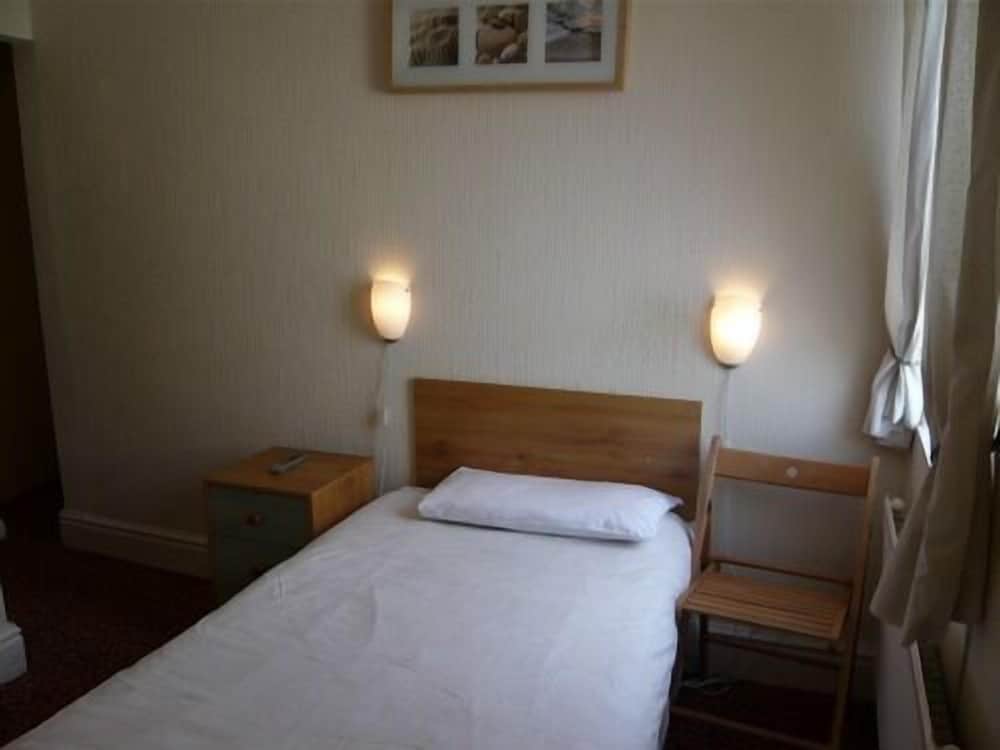 Dutchman Hotel 2
