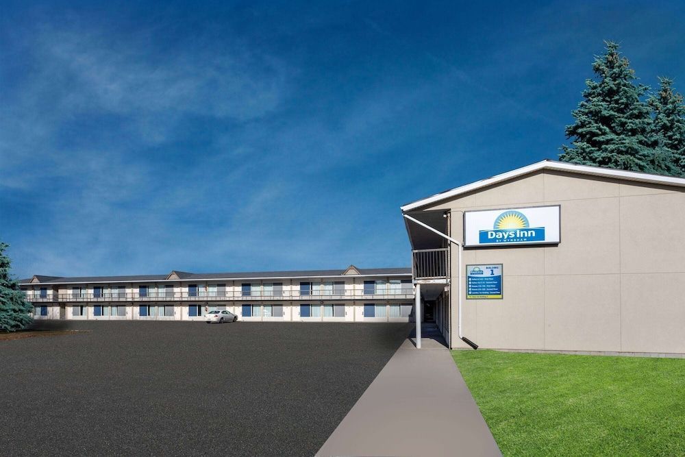 Days Inn by Wyndham Birch Run 1