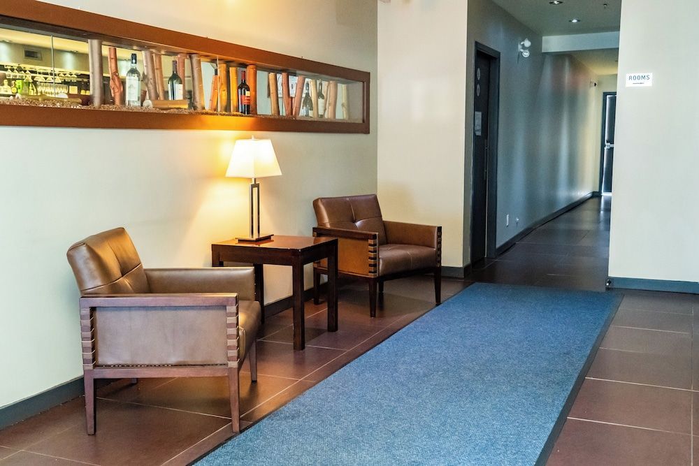 SKKY Hotel 2