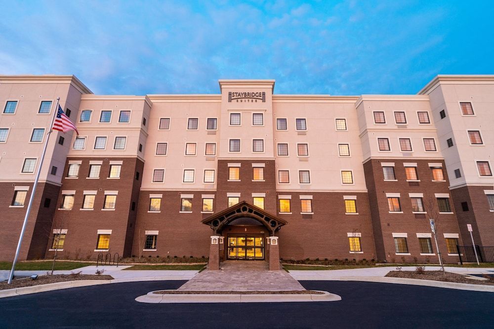 Staybridge Suites WASHINGTON DC EAST - LARGO by IHG 1
