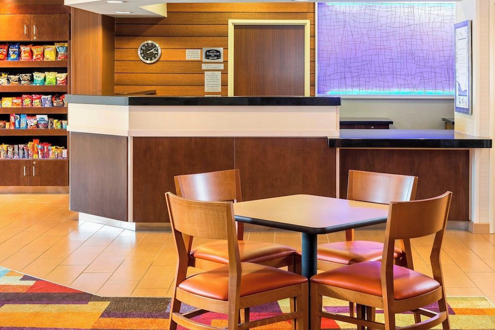 Fairfield Inn Muncie 2