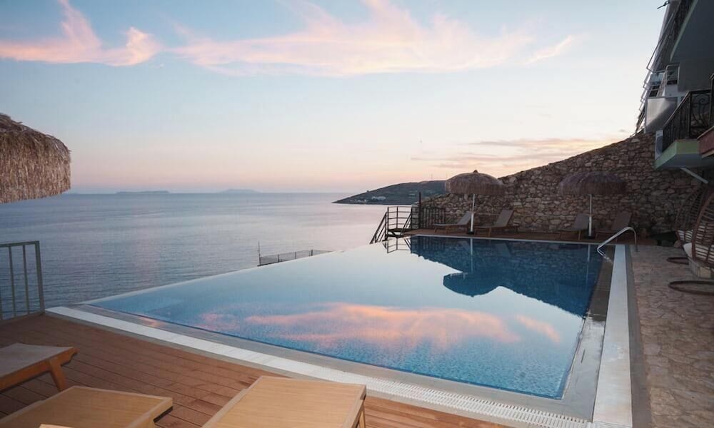 Kshira Oasis Qeparo - Boutique Beachfront Suites & Restaurant 1