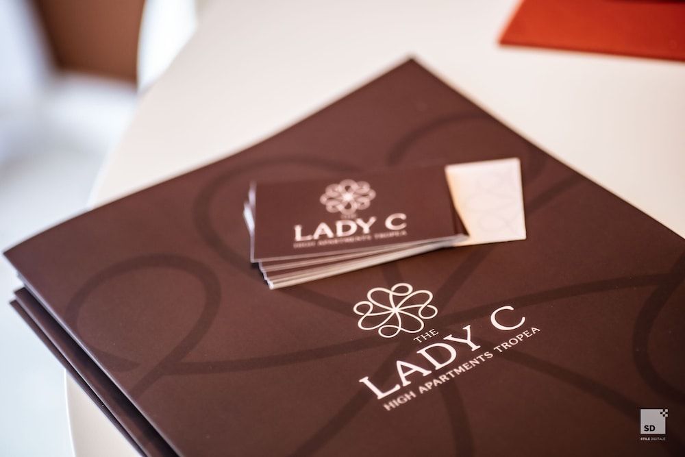 The Lady C - High Apartments 1