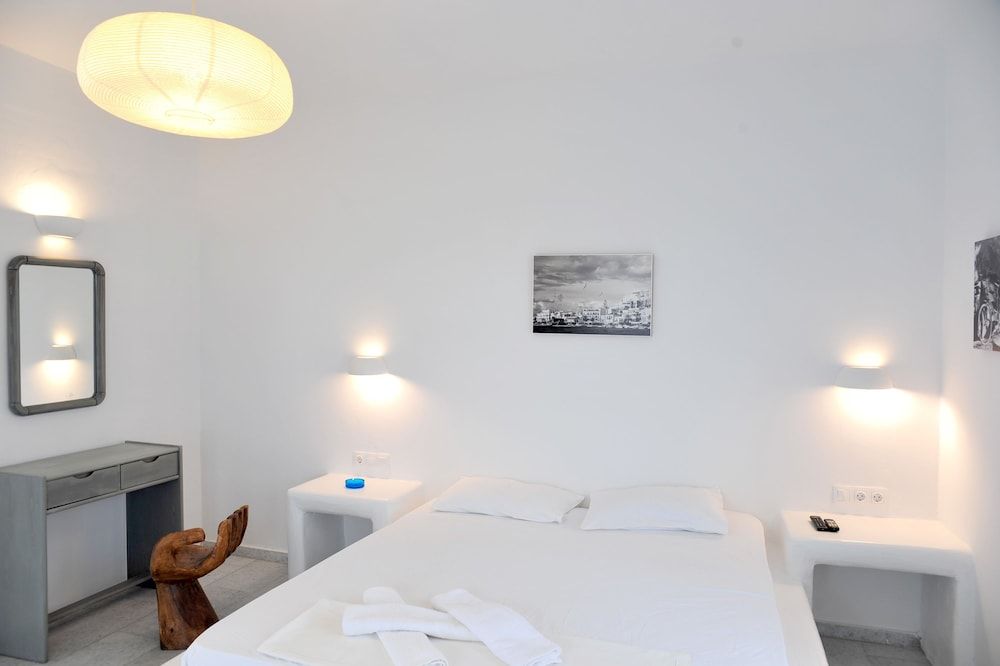 Helios Beach Studios 2