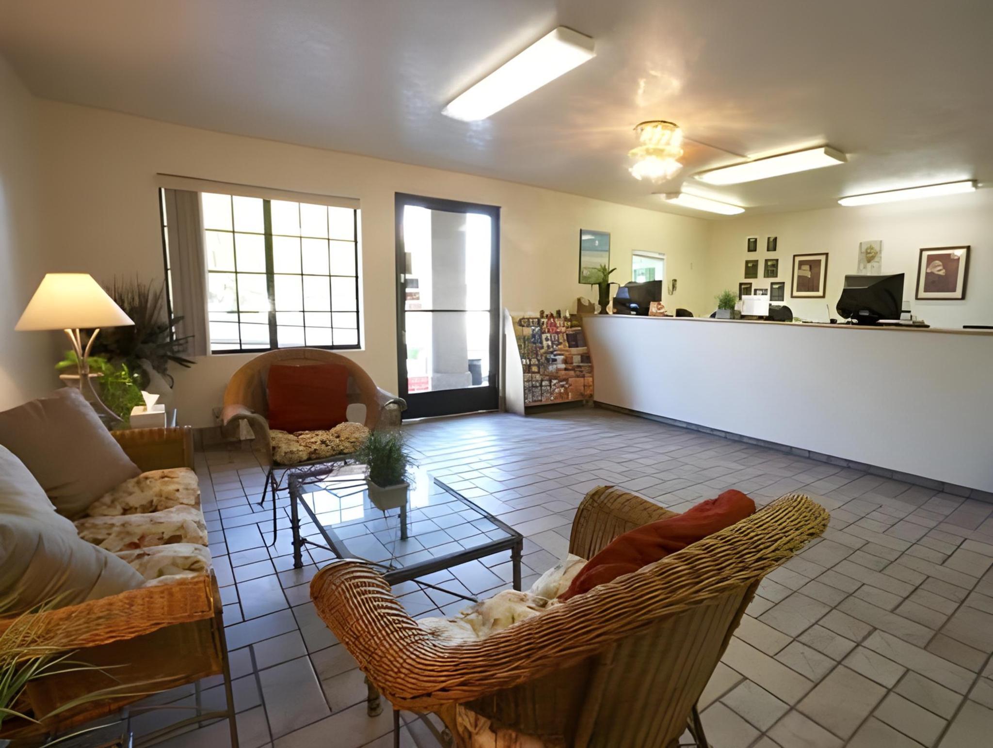 Premier Inns Thousand Oaks 2