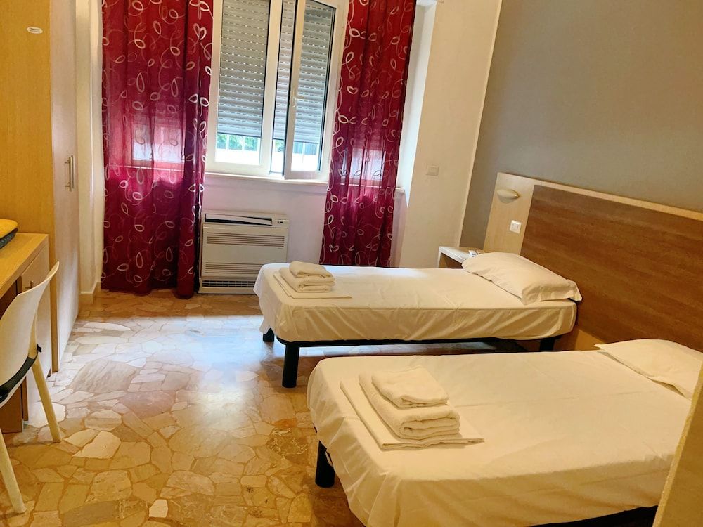 HOTEL BISSI 2