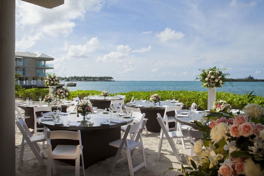 Pier House Resort & Spa 2