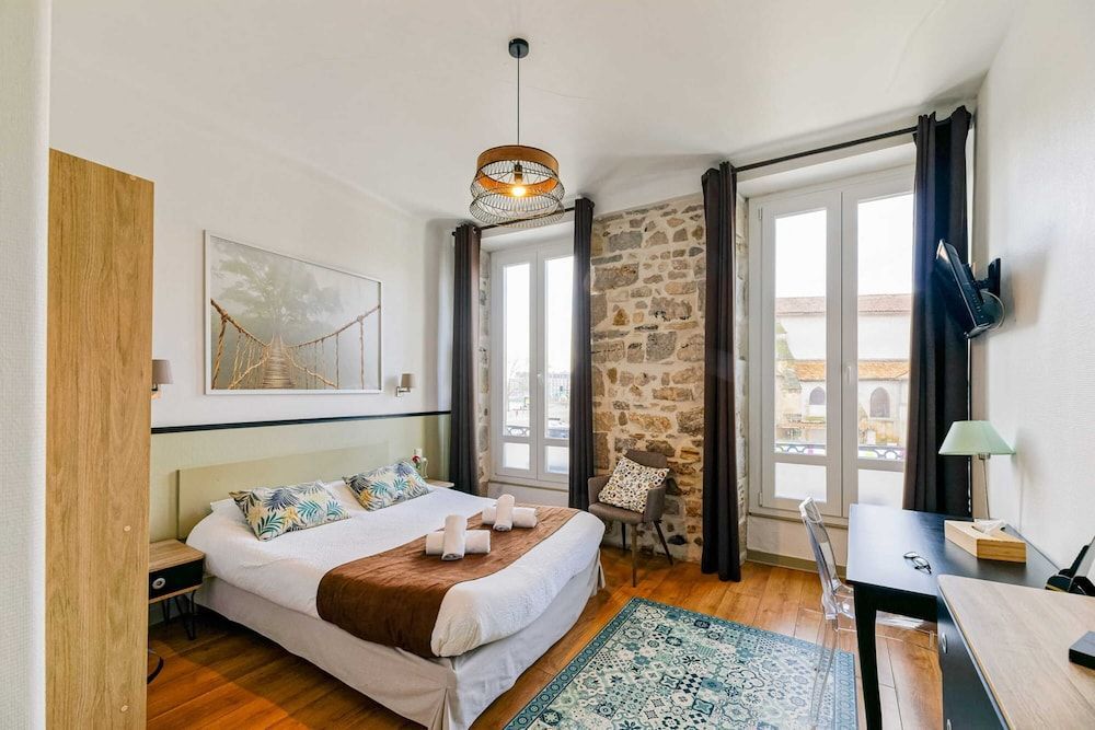 Hotel Cote Basque 1