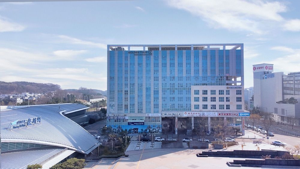 Incheon Airport Global Hotel & Suites 1
