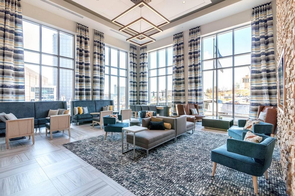 Cambria Hotel Pittsburgh - Downtown 2