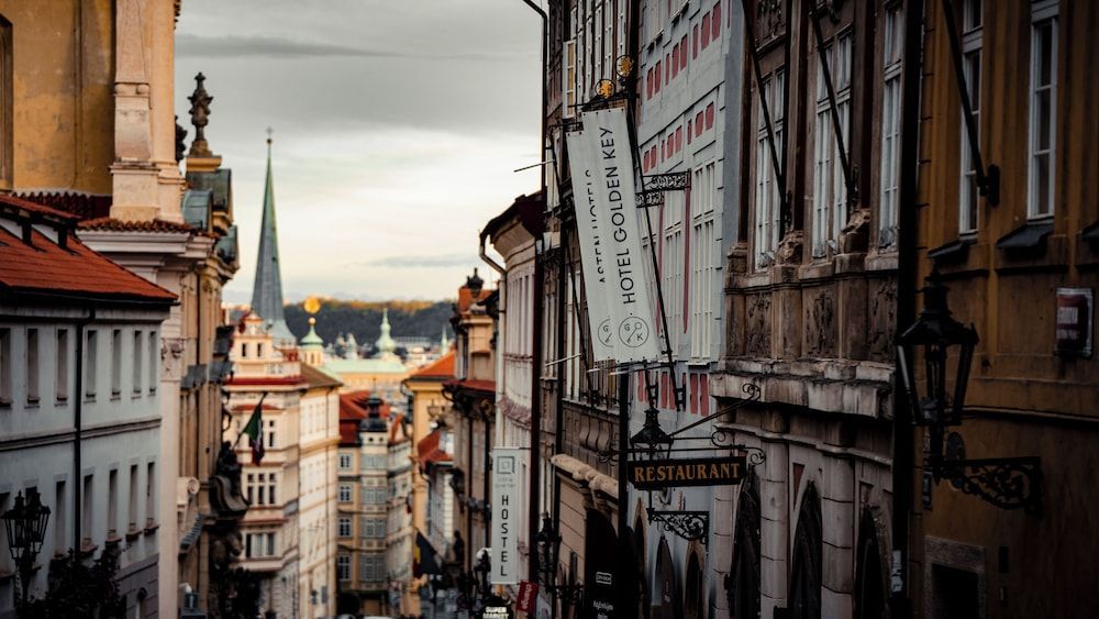 Hotel Golden Key Prague Castle 1