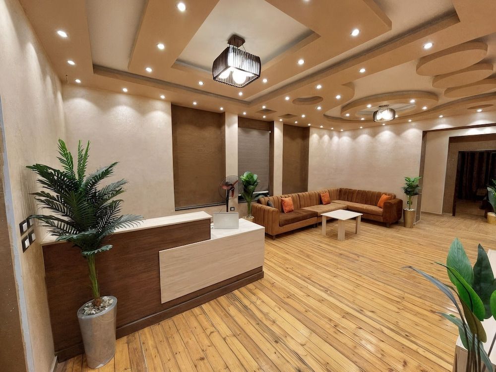 Cairo Plaza Luxe Hotel 2