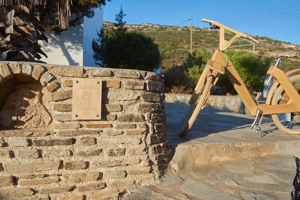 Oliaros Seaside Lodge 2