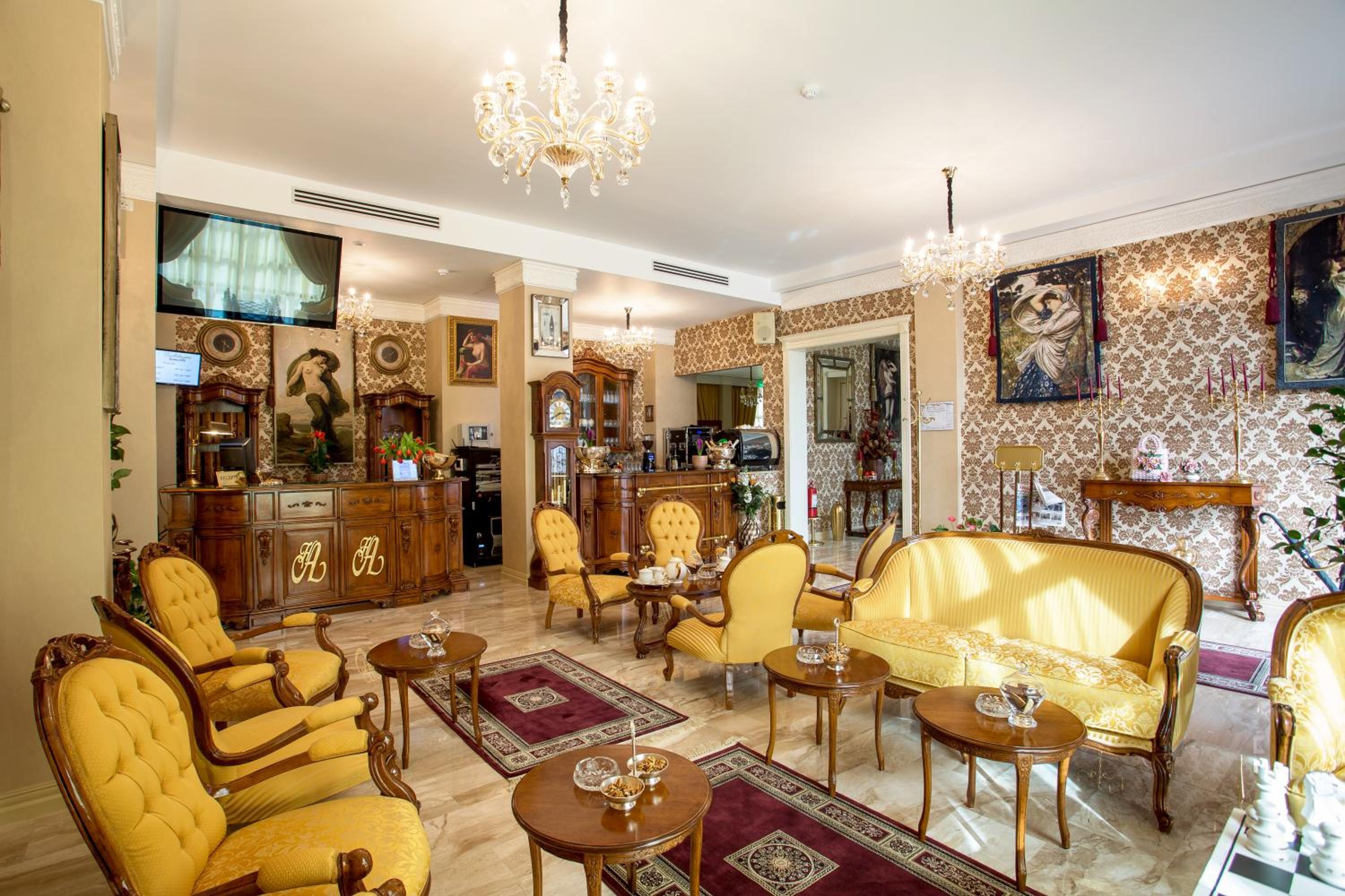 The Arlington Boutique Hotel 2