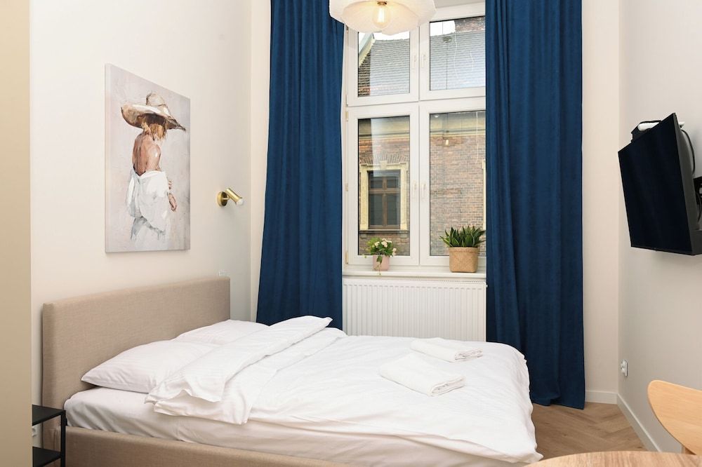 RentPlanet - Studio plac Matejki 1
