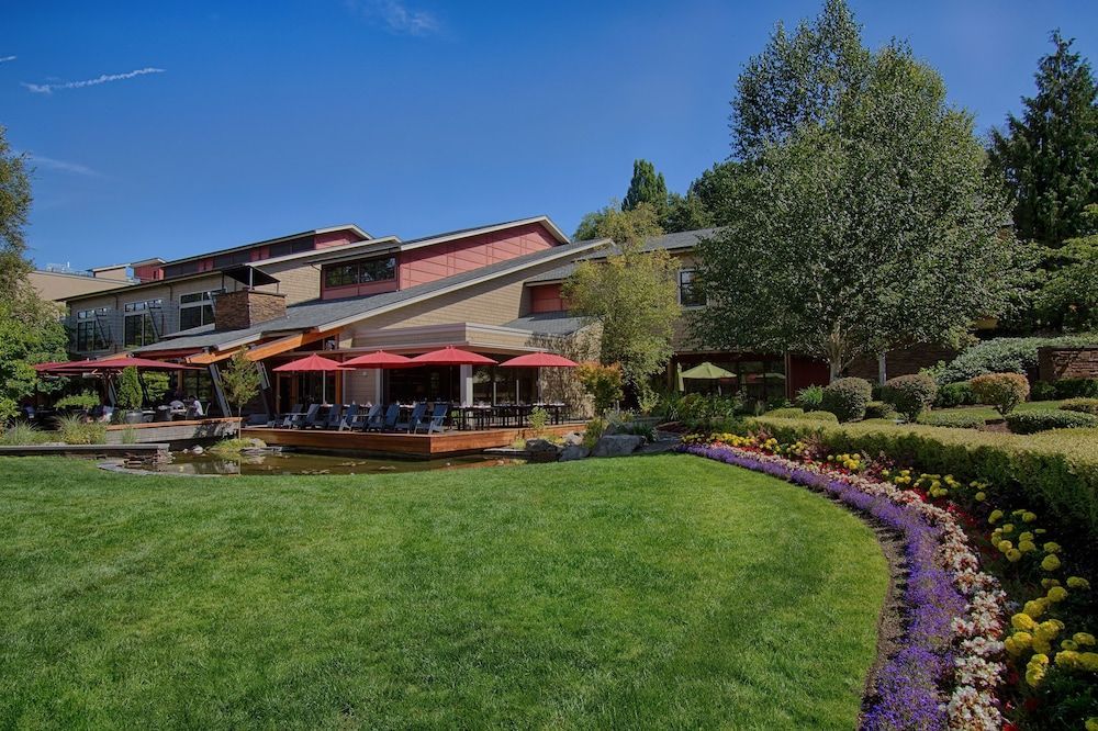 Cedarbrook Lodge 1