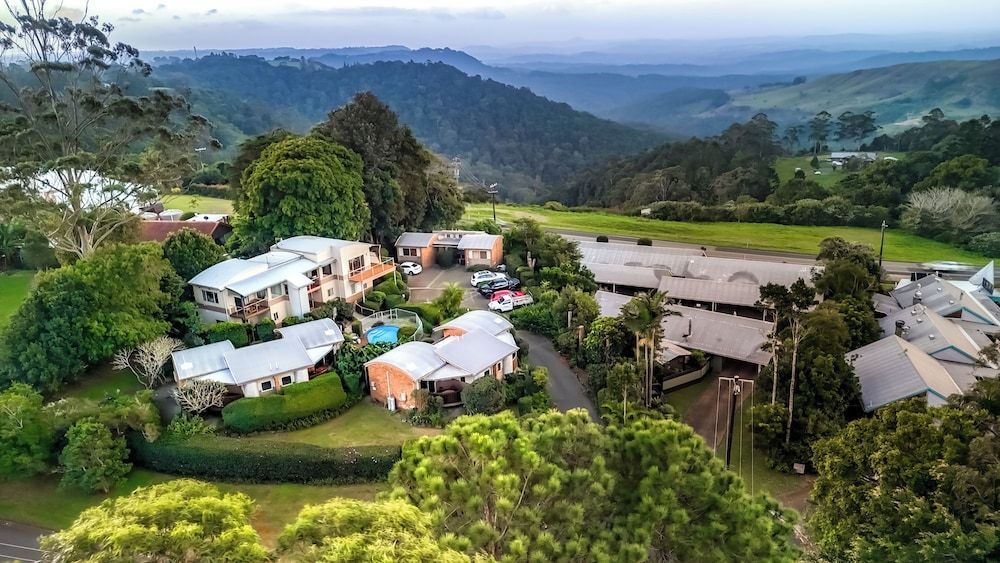 Maleny Terrace Cottages 1