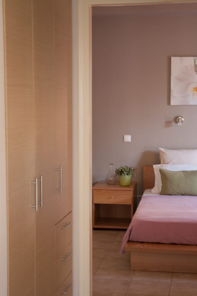 Akis Apartments 2