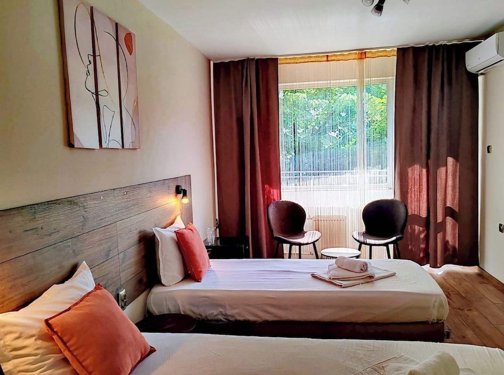 Hotel Sorbona 1