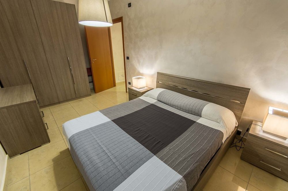 Castiglione Residence 1
