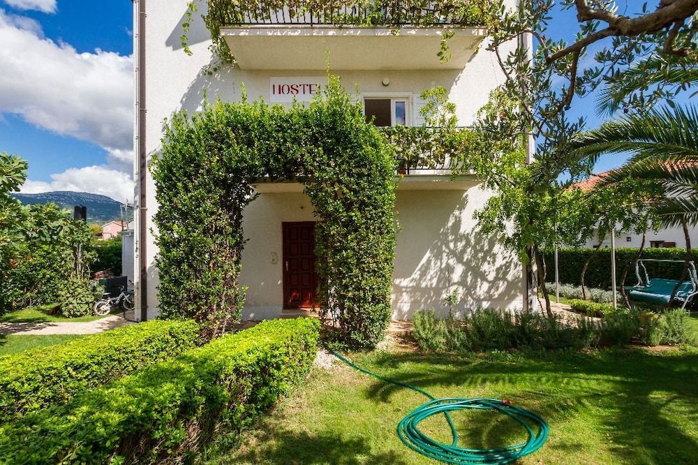 Hostel Oktarin 1