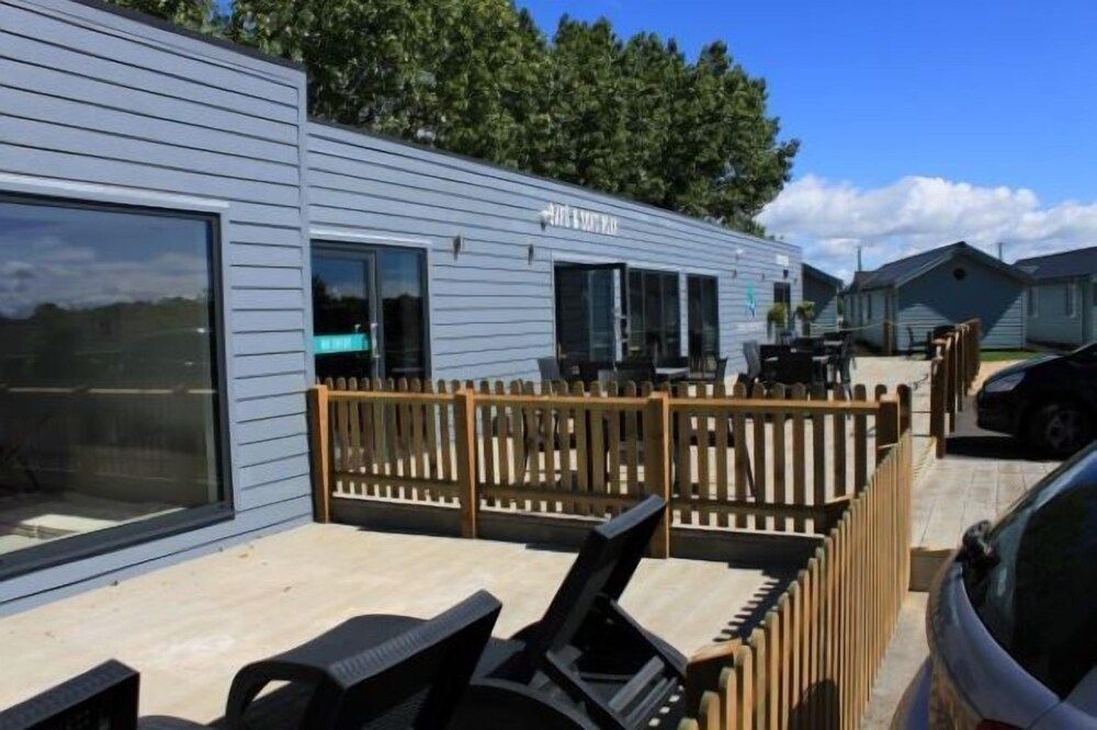 The Bay Colwell by Away Resorts 2