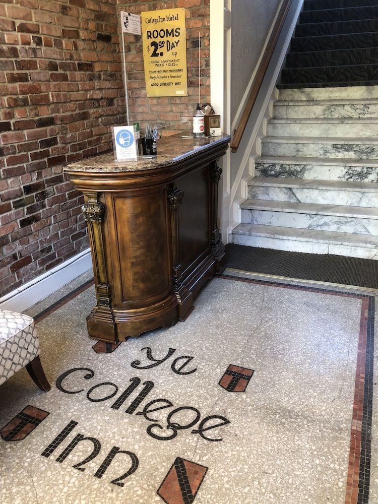 College Inn Hotel 2