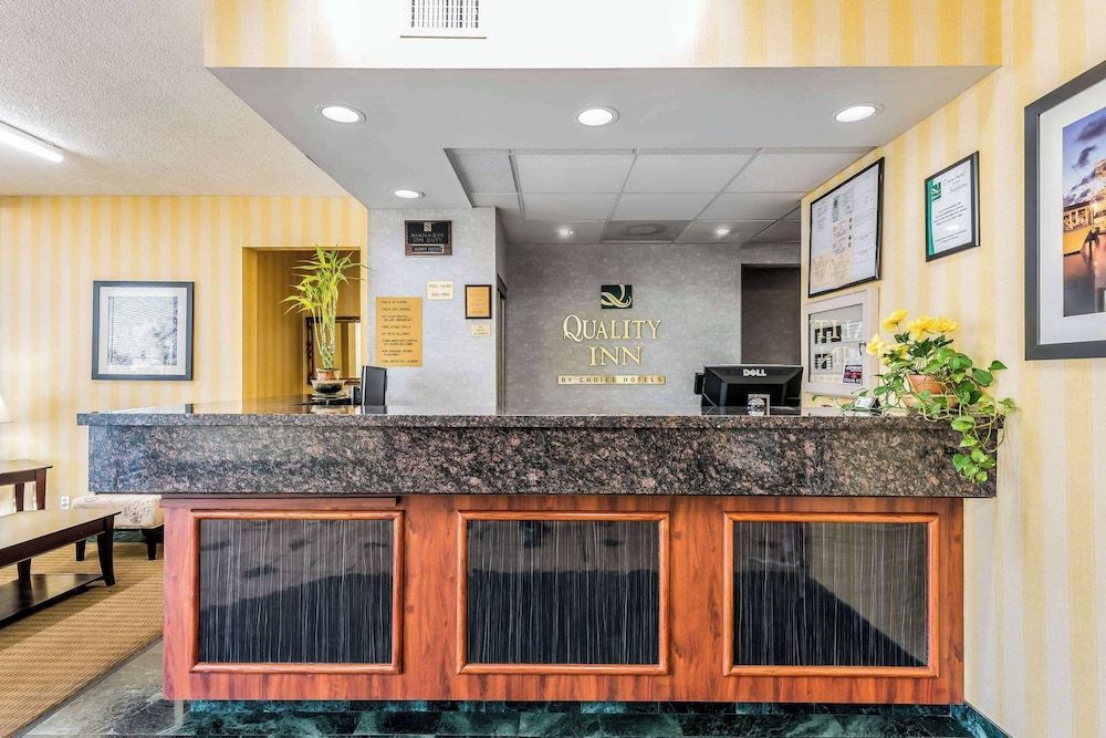 Quality Inn Fort Pierce I-95 2