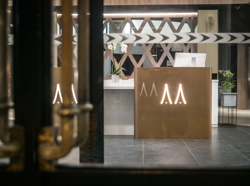 Le Magic Hôtel & Spa - Centre Historique - Parking Privé - Piscine - Sauna - Bornes de recharges 2