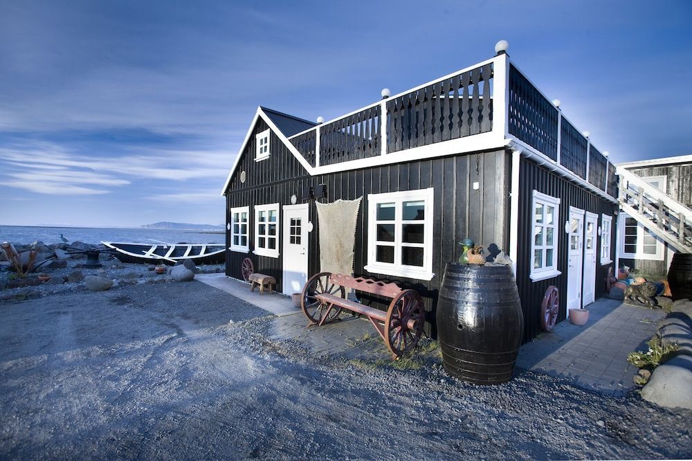 Hlid Fisherman's Village 1