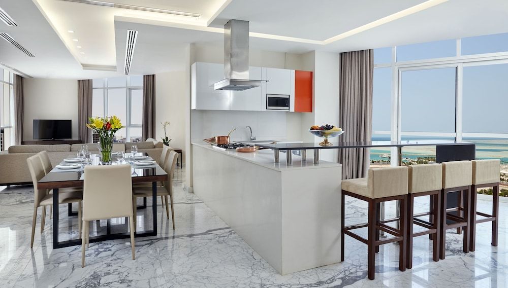 Staybridge Suites DOHA LUSAIL by IHG 2