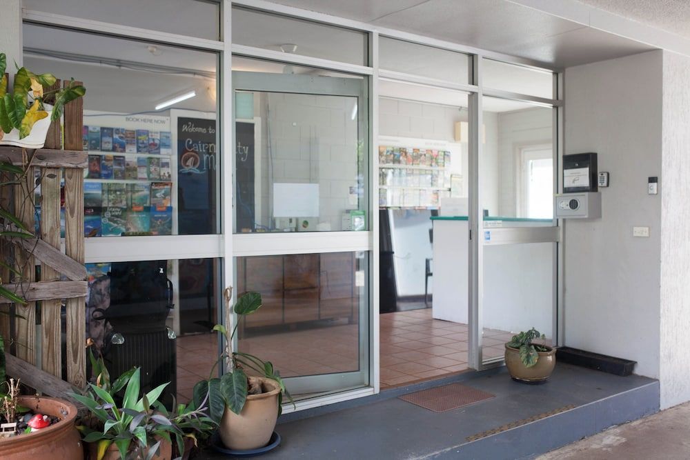 Cairns City Motel 2