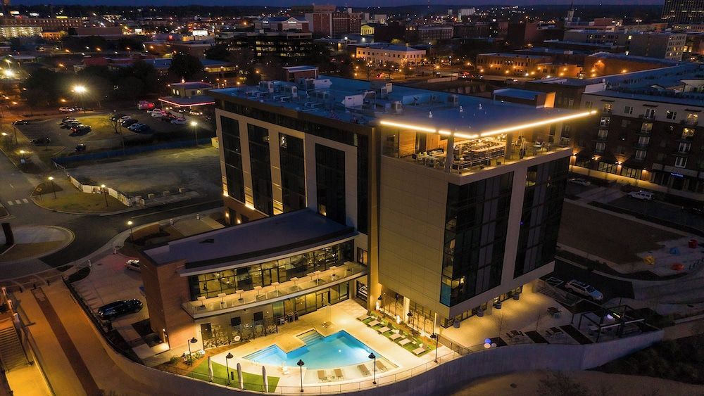 Hotel Indigo COLUMBUS AT RIVERFRONT PLACE by IHG 1