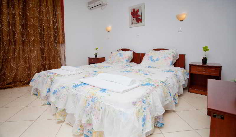 Golden Sun Apartments 1