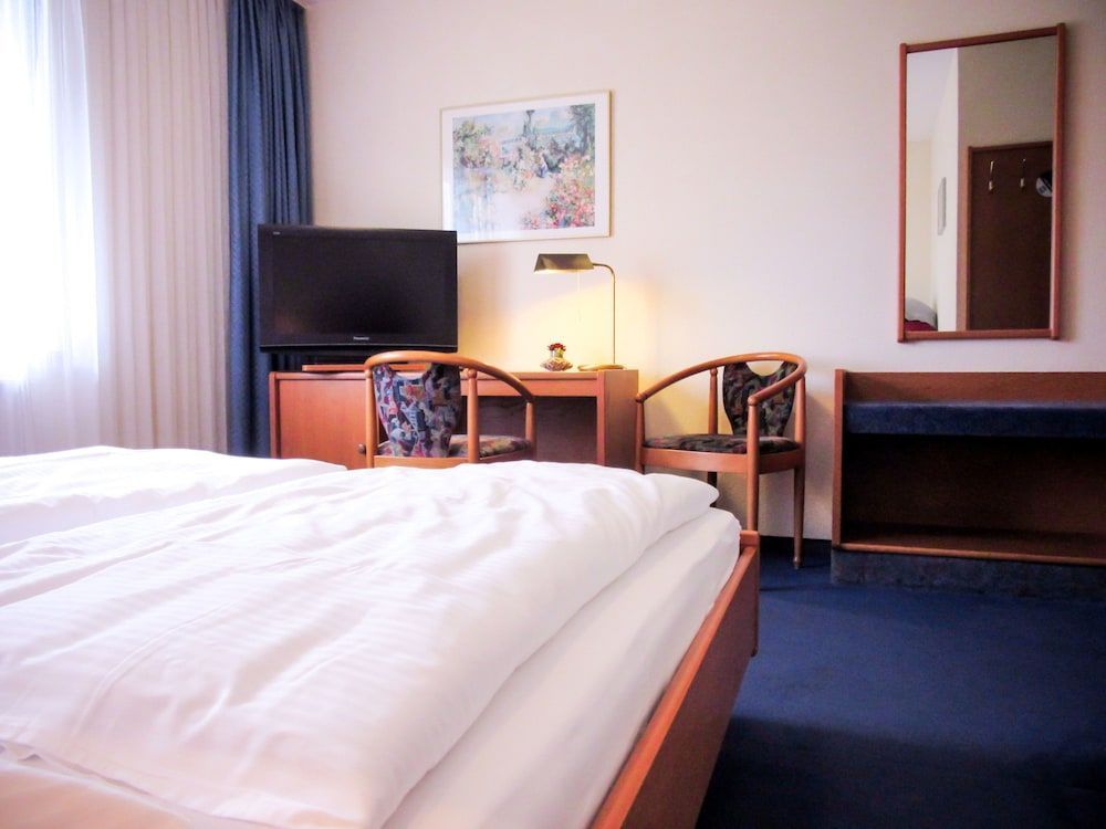Hotel Zur Flora 1
