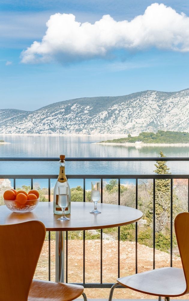 Kis Residence - Adults Only 1