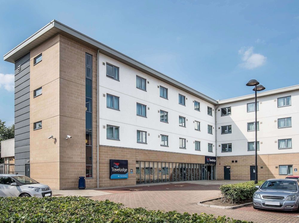 Travelodge Edinburgh Airport Ratho Station 1