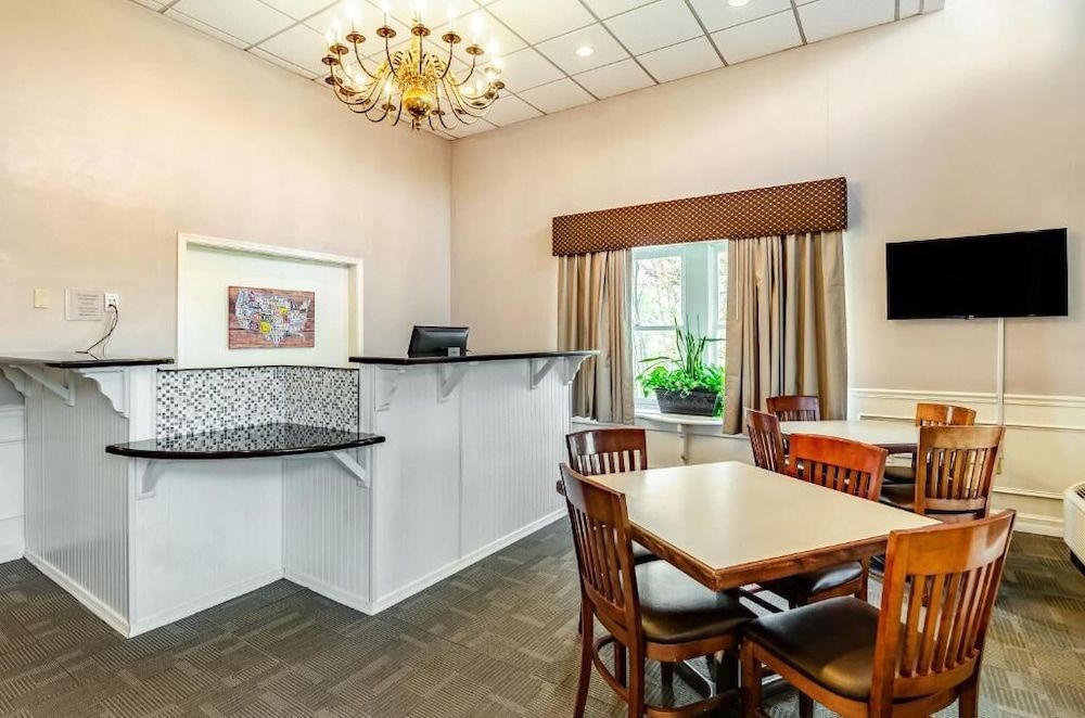 Radford Inn 2