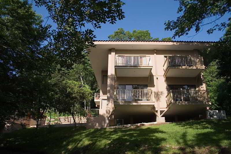 Vista Bahia Beach Resort 1