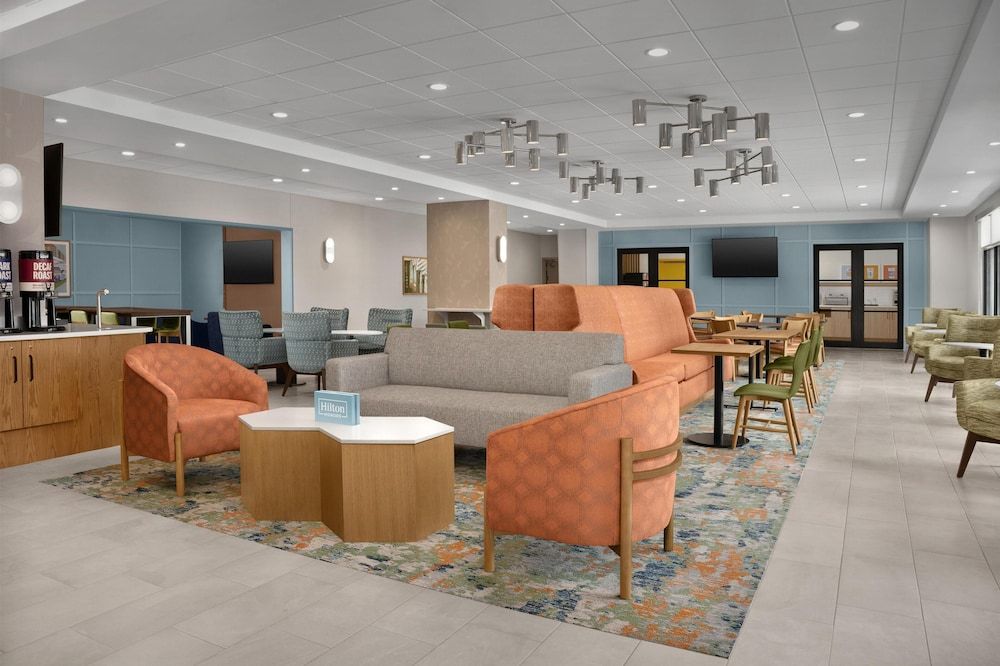 Hampton Inn By Hilton East Peoria 2