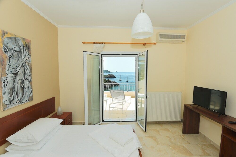 Platakia Blu 2
