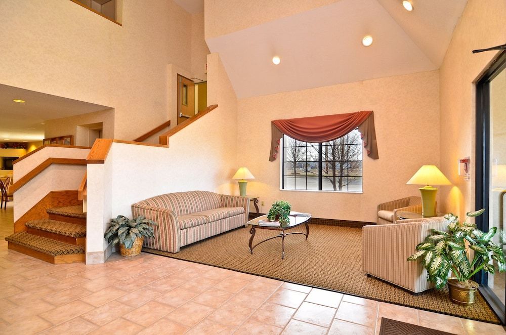 Quality Inn Lees Summit - Kansas City 2