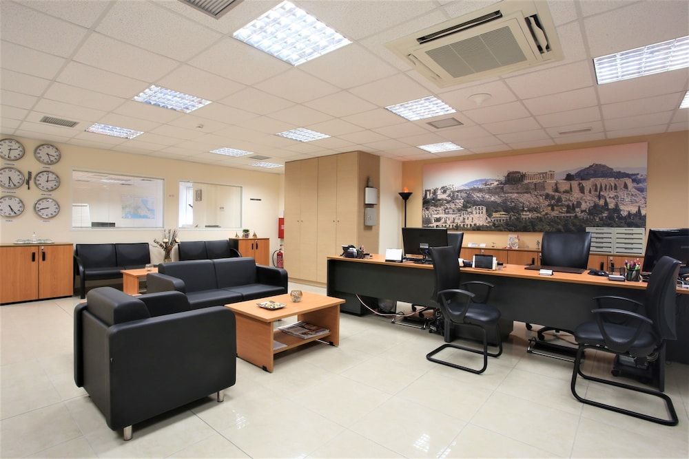GK Airport Suites - Free Shuttle & Early Check In by GK Hospitality Group 2