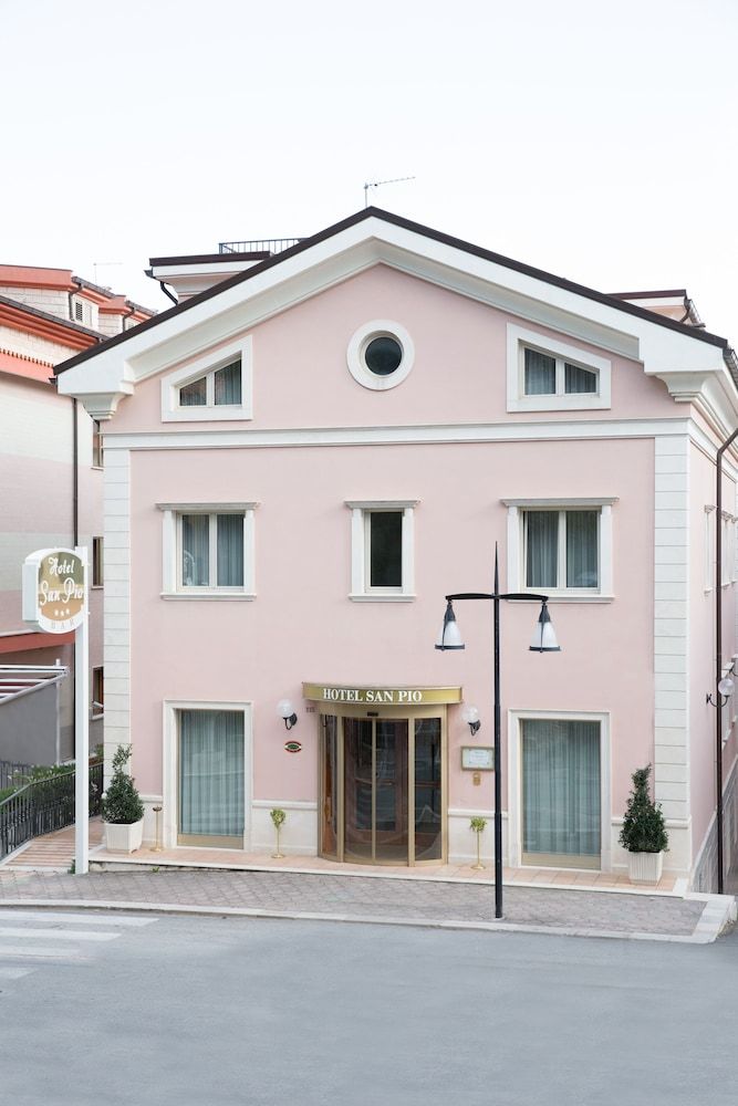 Hotel SAN PIO 1