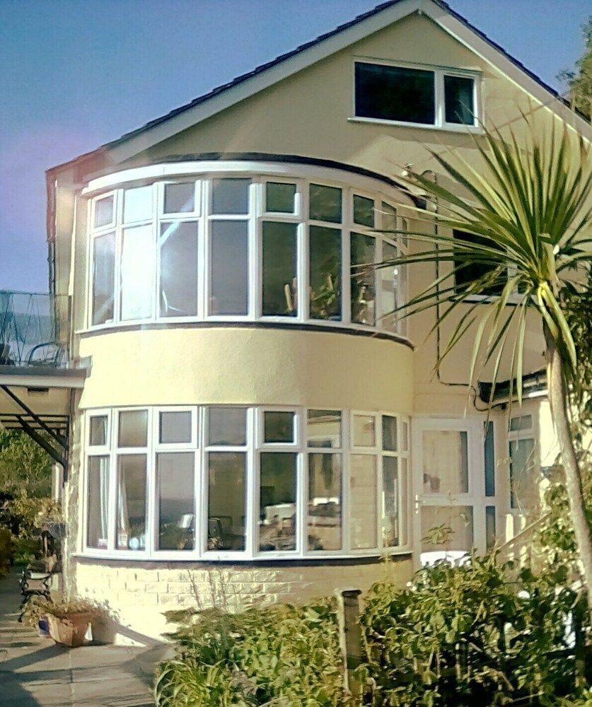 Gallen-treath Guest House 1