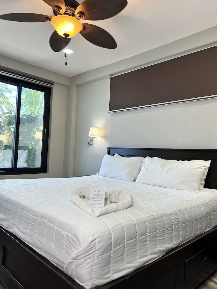 Brisas Del Mar Beach + Dive Resort 2