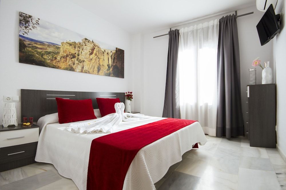 Apartamentos El Tajo & SPA 1