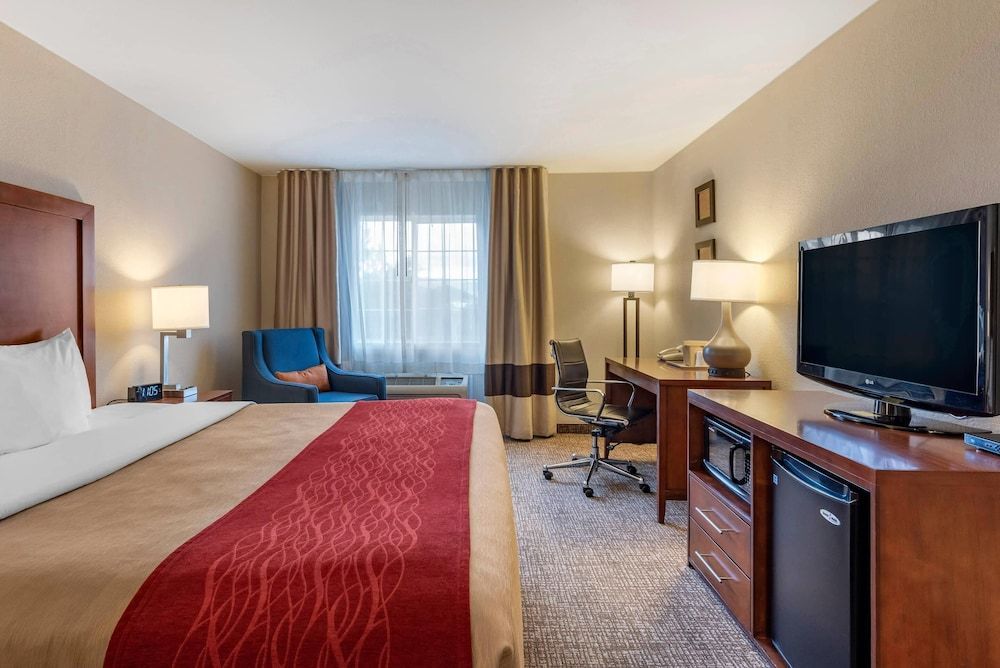 Comfort Inn & Suites Klamath Falls 1