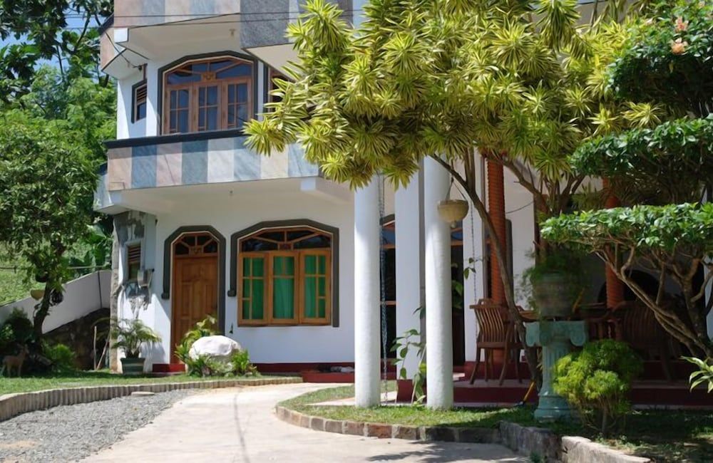 Castle Bay Resort 1
